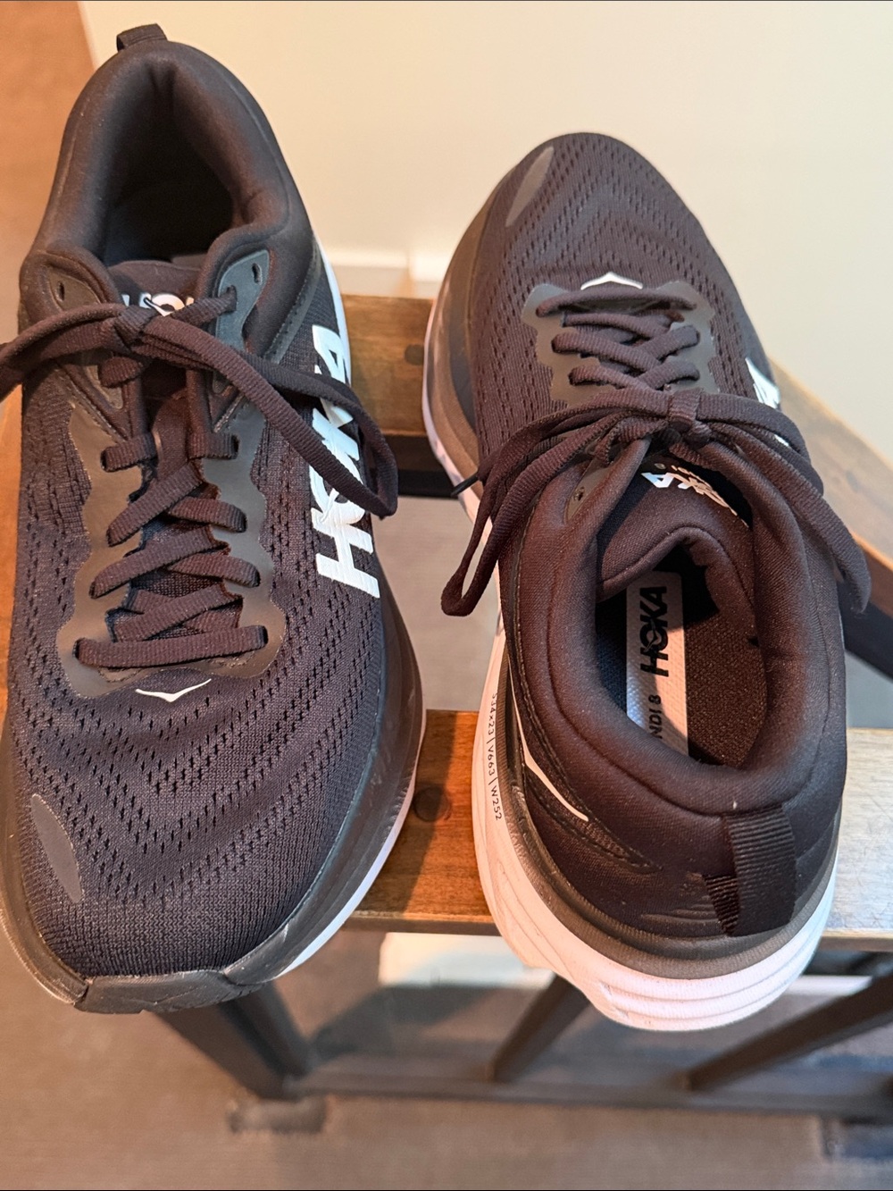 Hoka Bondi 9